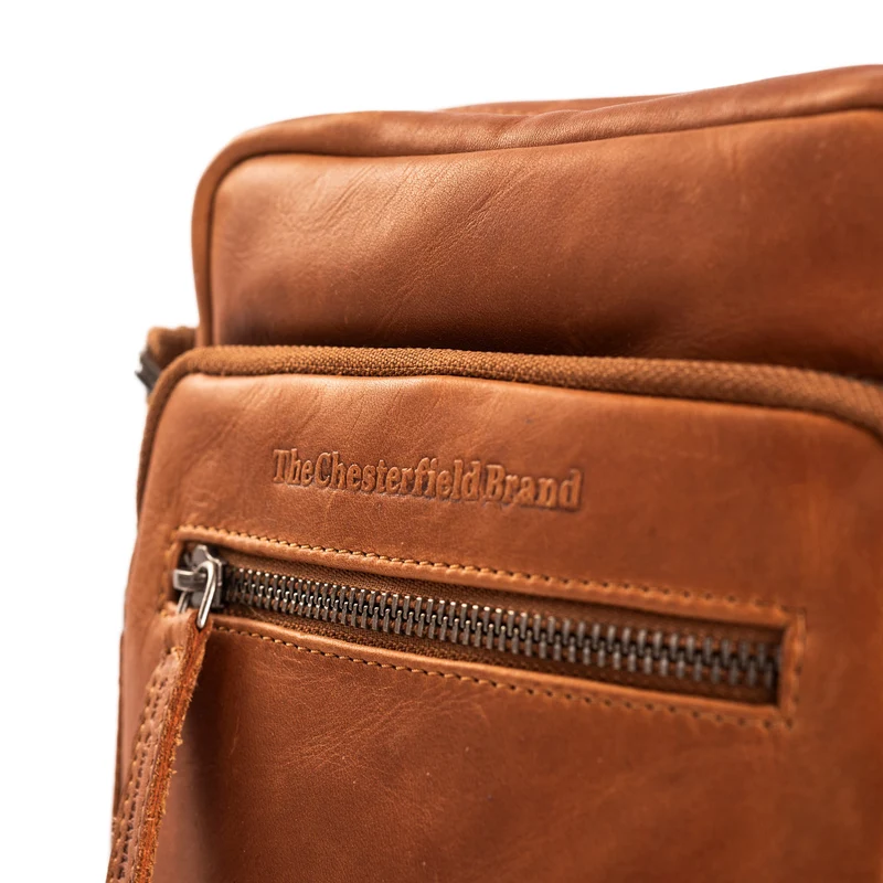 The Chesterfield Brand Birmingham Cognac Leather Crossbody bag C48.098031