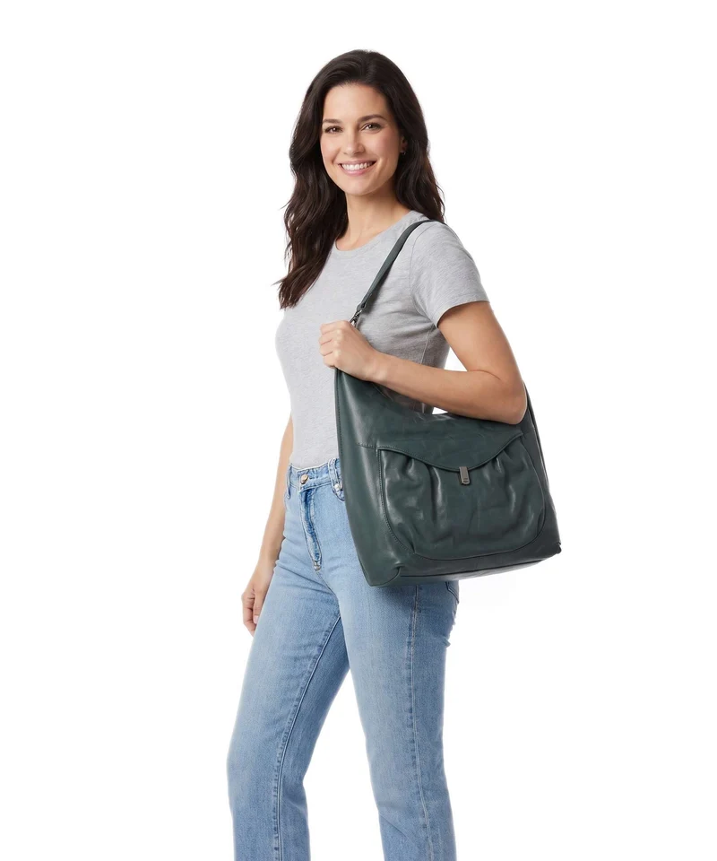 Aunts & Uncles Grandma's Luxury Club Mrs. Banoffee Pie Bolso de hobo green jewel