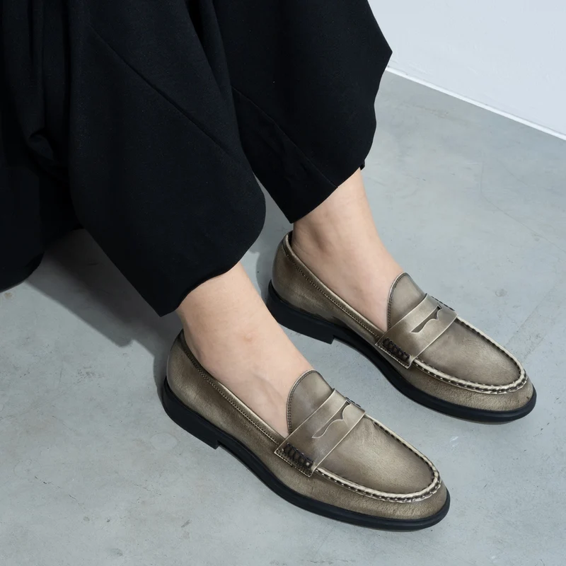 Isabel Bernard Vendôme Blandine créme loafers van spazzolato leer IB51015-638-39