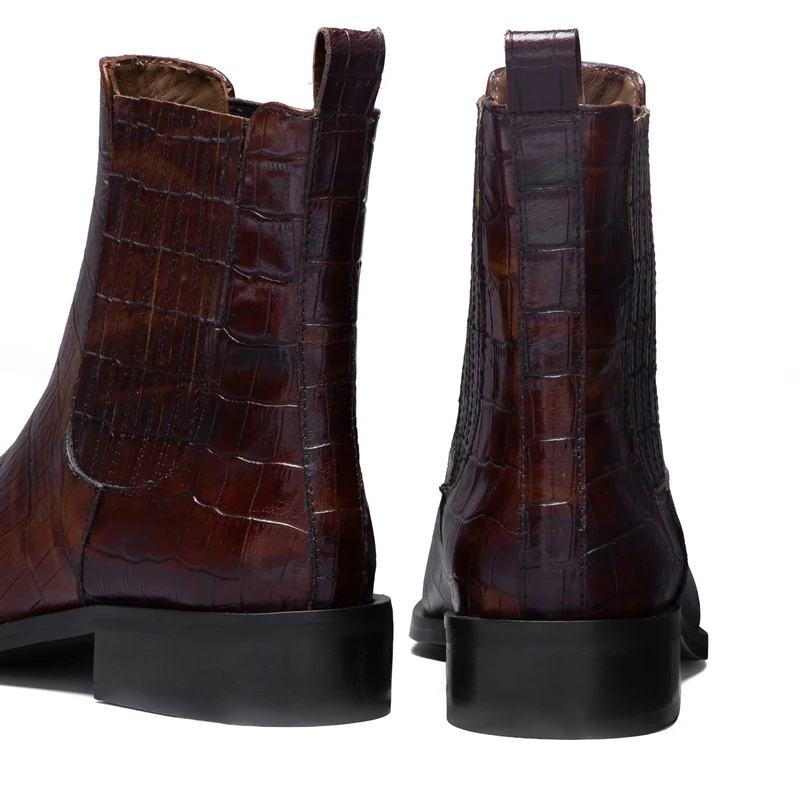 Isabel Bernard Vendôme Chey Croco Bruin Leren Chelsea Boots Van Kalfsleer IB53012-230-36