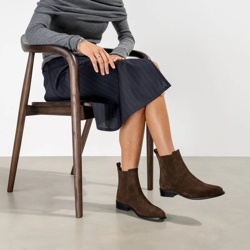Isabel Bernard Vendôme Chey Bruin Suede Leren Chelsea Boots IB53012-130-38