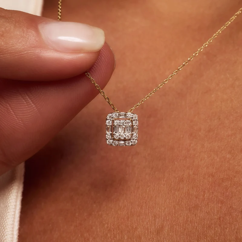 Isabel Bernard De la Paix Elena 14 karaat gouden ketting met diamant 0.18 ct IBD350030