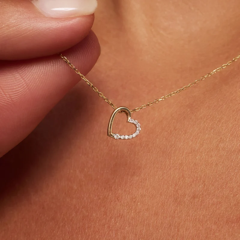 Isabel Bernard De la Paix Léna 14 karaat gouden ketting met diamant 0.03 ct IBD350029