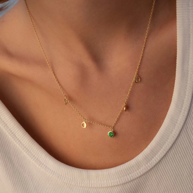 Violet Hamden Luna 925 Sterling Zilveren Gold Plated Ketting met Manen en Groene Zirkonia Steentje VH340042