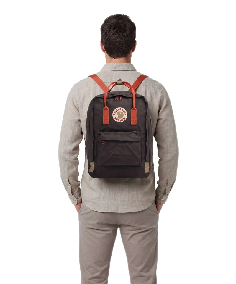 Fjällräven Kånken Laptop 15" Bolso para portátil black oak/rowan red