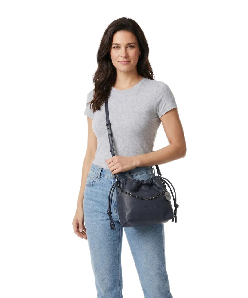 Liebeskind Lya II Small Pebble S Bucket bolso de mano peacoat