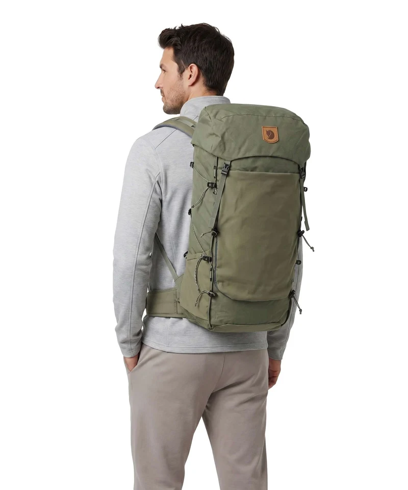 Fjällräven Kajka X-Lätt 45 S/M Mochila trekking green