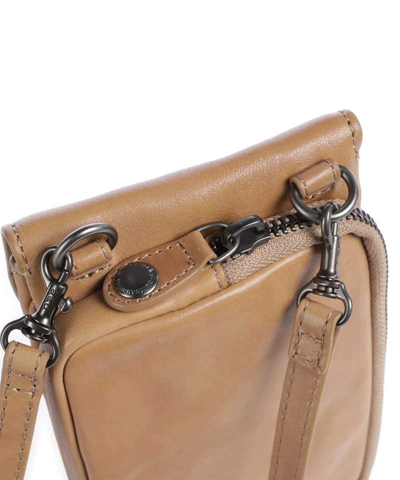 Aunts & Uncles Grandma's Luxury Club Mrs. Lemon Twist Bolsa para móvil iced coffee