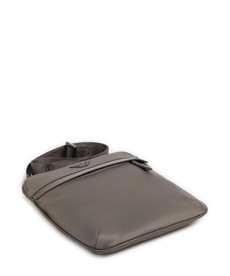 Emporio Armani Recycled Nylon Bandolera major brown