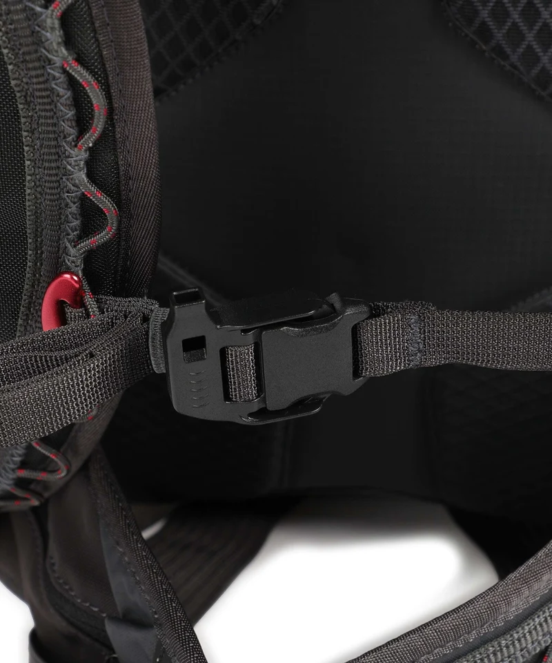 Klättermusen Gyme 35 Mochila de senderismo raven