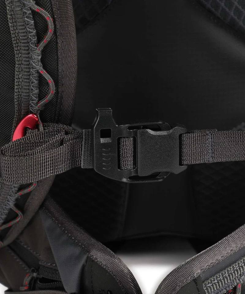 Klättermusen Gyme 25 Mochila de senderismo raven