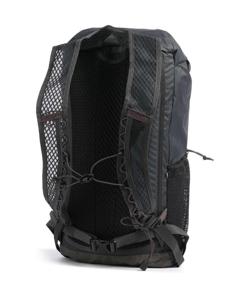 Klättermusen Fjörm 18 Mochila trekking raven
