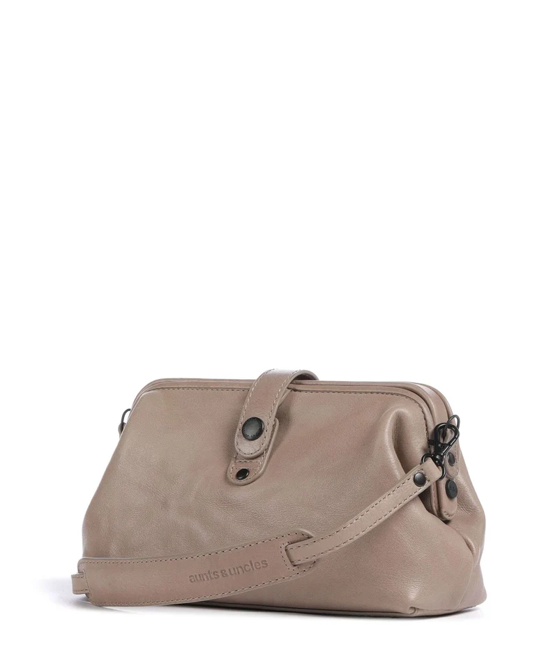 Aunts & Uncles Grandma's Luxury Club Mrs. Eclair Bandolera vintage khaki